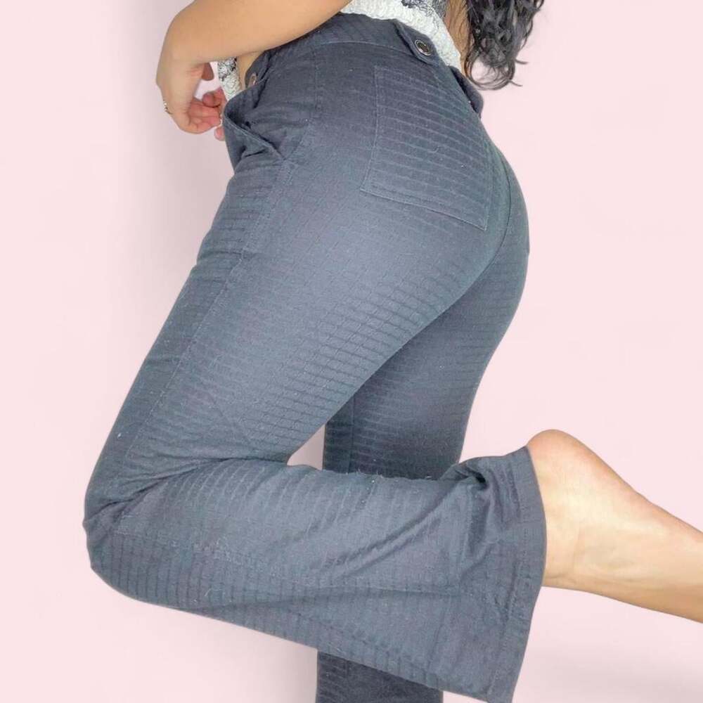 Black Y2K 2000s flare mid low rise pants